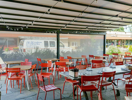 Increase Your Restaurant’s Bottom Line with a Gennius Retractable Awning