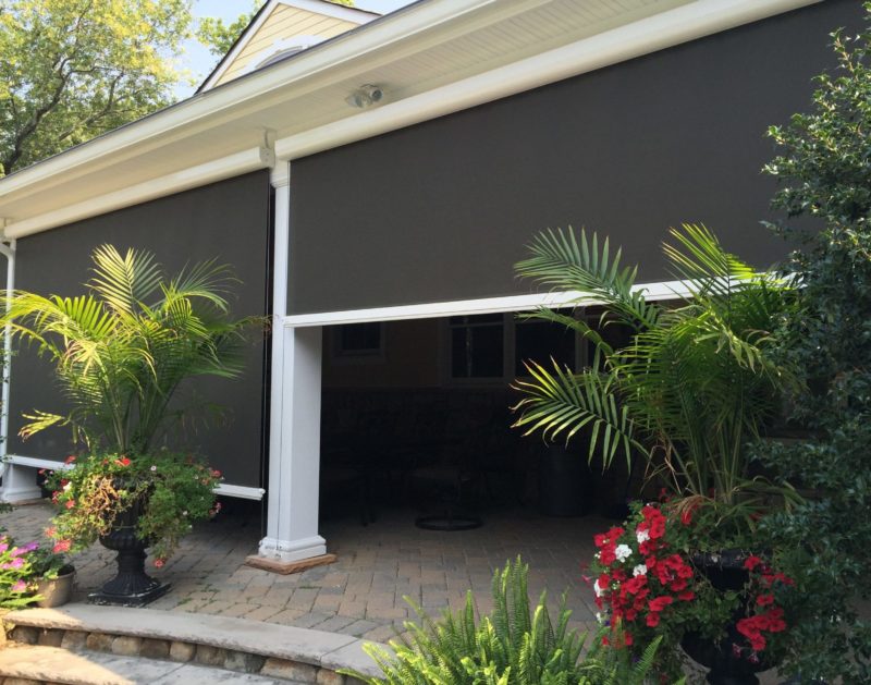 Exterior solar shop shades