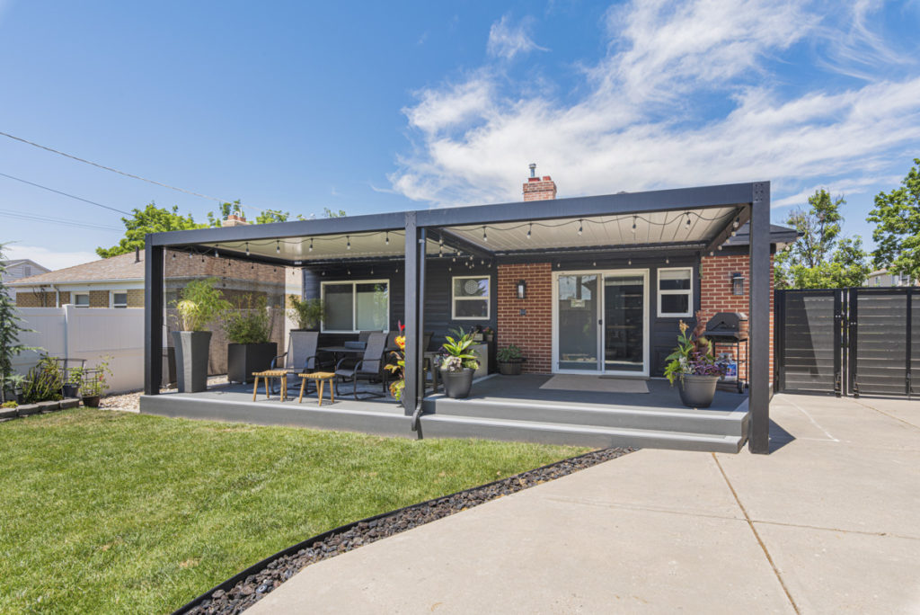 Northern Nj Louvered Roof Closed Window Works